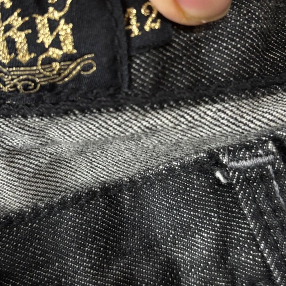 Akademiks these jeans
